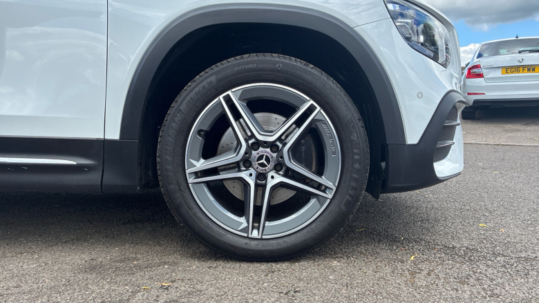 Mercedes-Benz GLB 200 AMG Line Premium Plus 5dr 7G-Tronic Petrol Estate